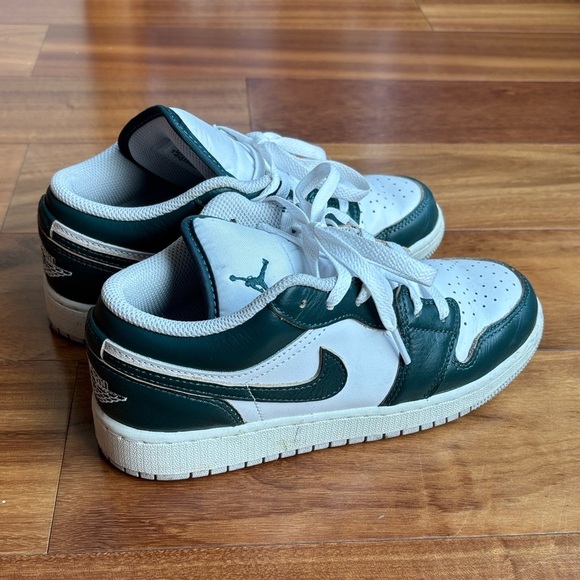 Green and white Air Jordans - Picture 2 of 9